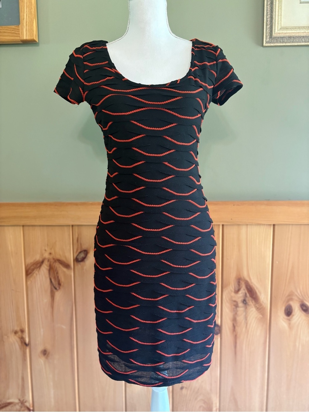 Max Studio Black Mini Dress with Orange Wave Detail size Small Bodycon